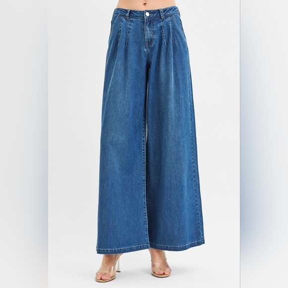 RISEN Palazzo Baggy Mid-Rise Pleated Ultra Wide Oversized Leg Jeans Denim Pants - Picture 9 of 16